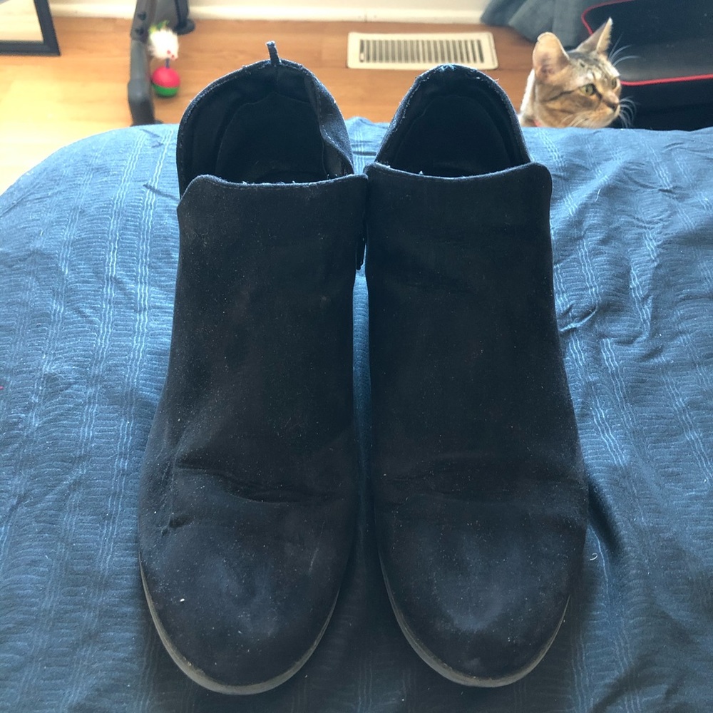 Black ankle booties